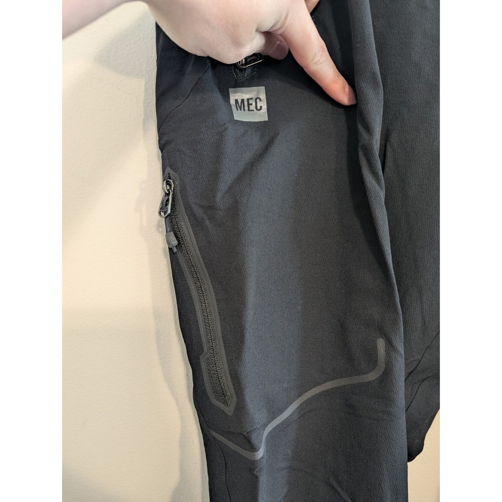 MEC Mountain Equipment Company Softshell Outdoor Hiking Pants Black Mens 36 X 31 - Picture 4 of 11